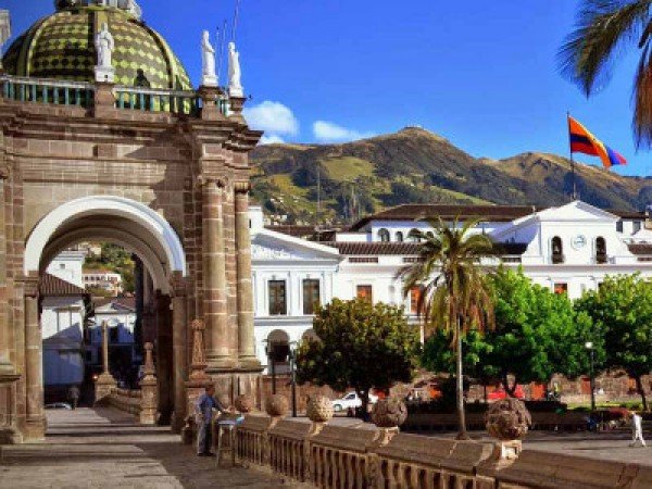 Tour Quito